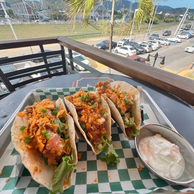 Tacos & Fajitas